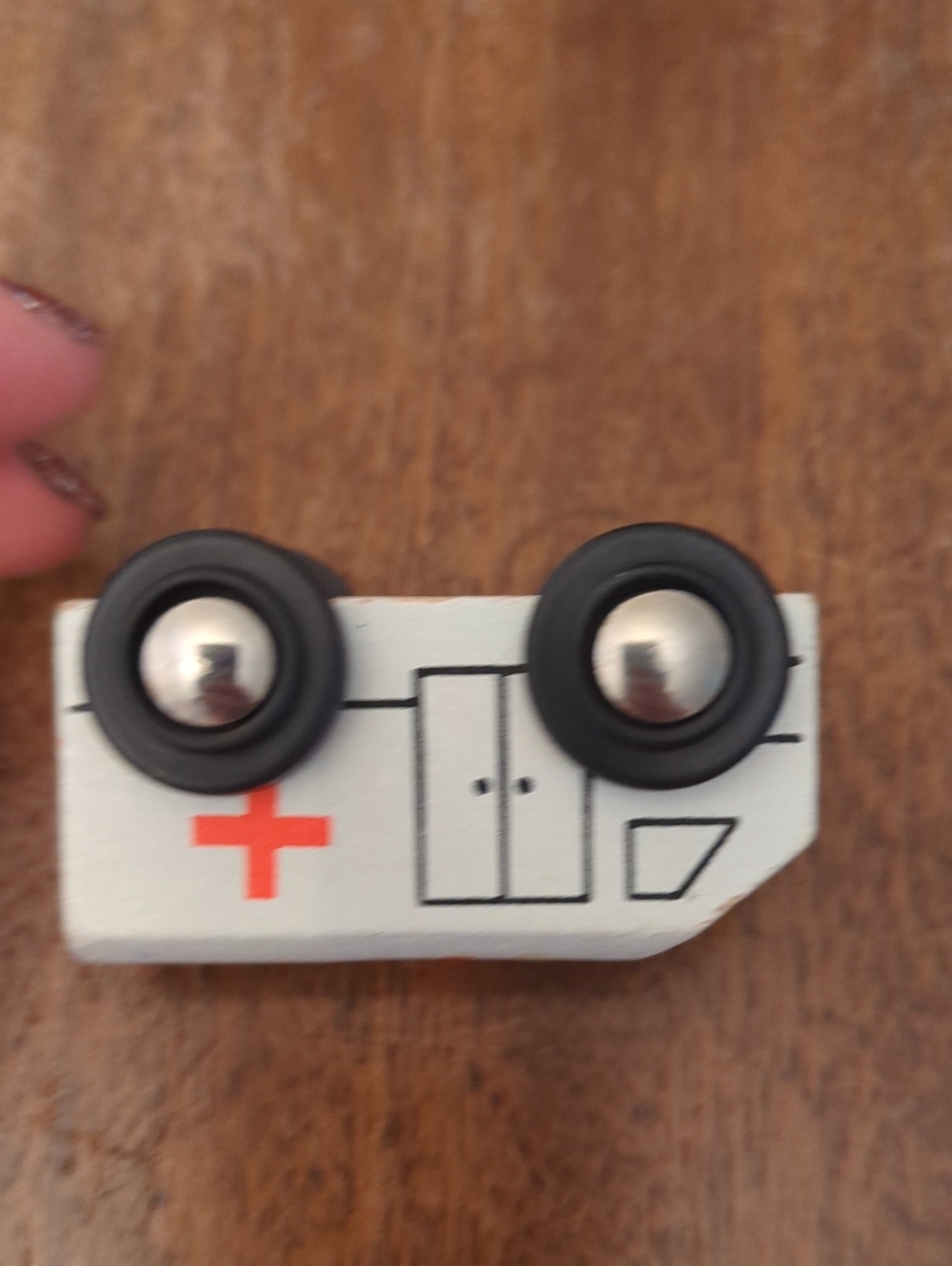 Thomas The Tank Engine Rescue Ambulance - Picture 6 of 7